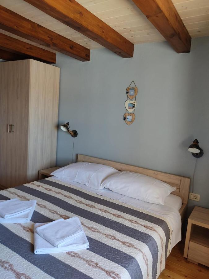 House Tuna Ustrine Экстерьер фото